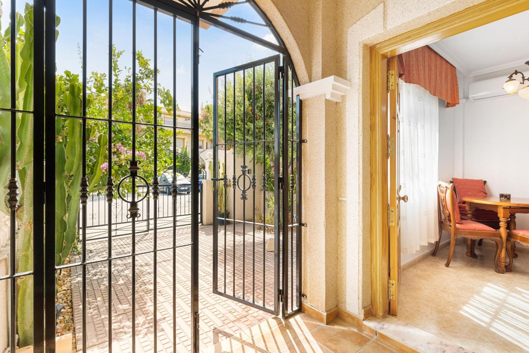 The Snug Appartement Orihuela Buitenkant foto